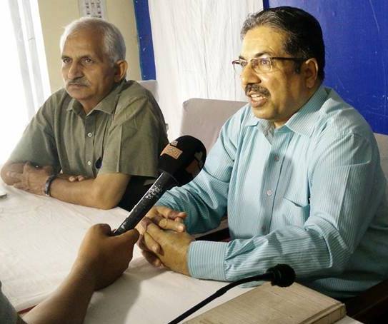 Dr Rakesh Gupta (right), in an interview for the Rajasthan Cancer Foundation